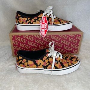 VANS Authentic Leopard Black/Inca Gold Sneakers